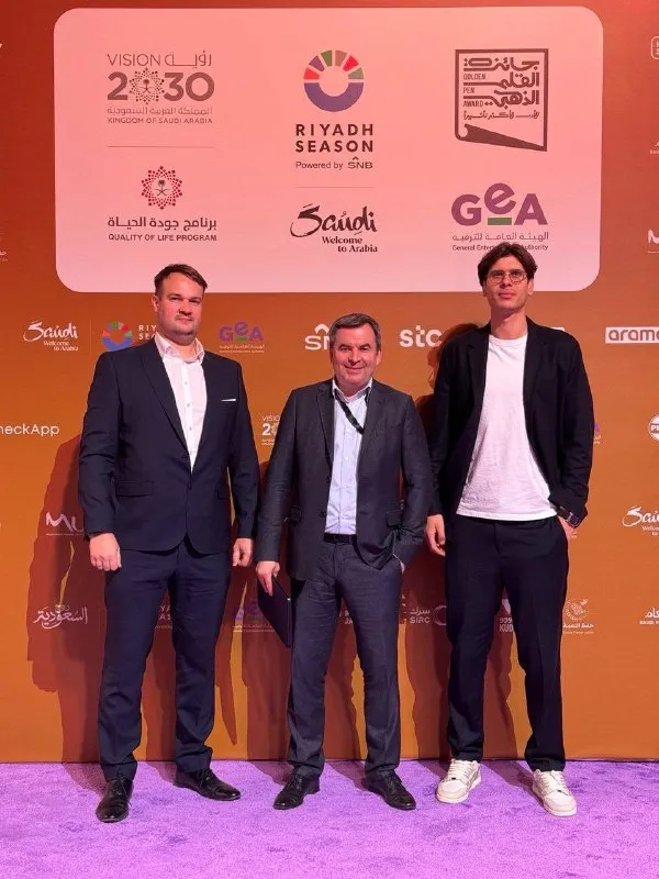 Equipe da ARTEKI no Golden Pen Award
